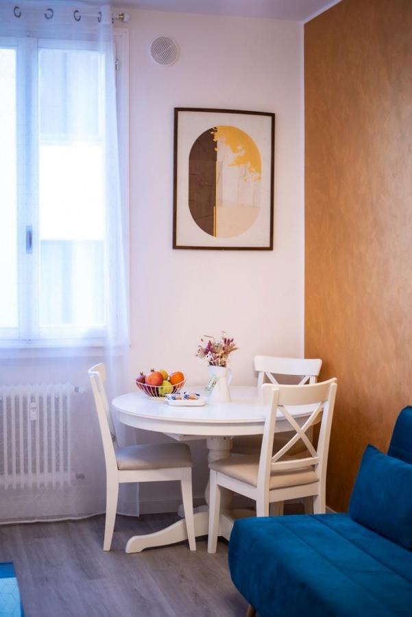 פאדובה Isabel Apartaments Old Town מראה חיצוני תמונה