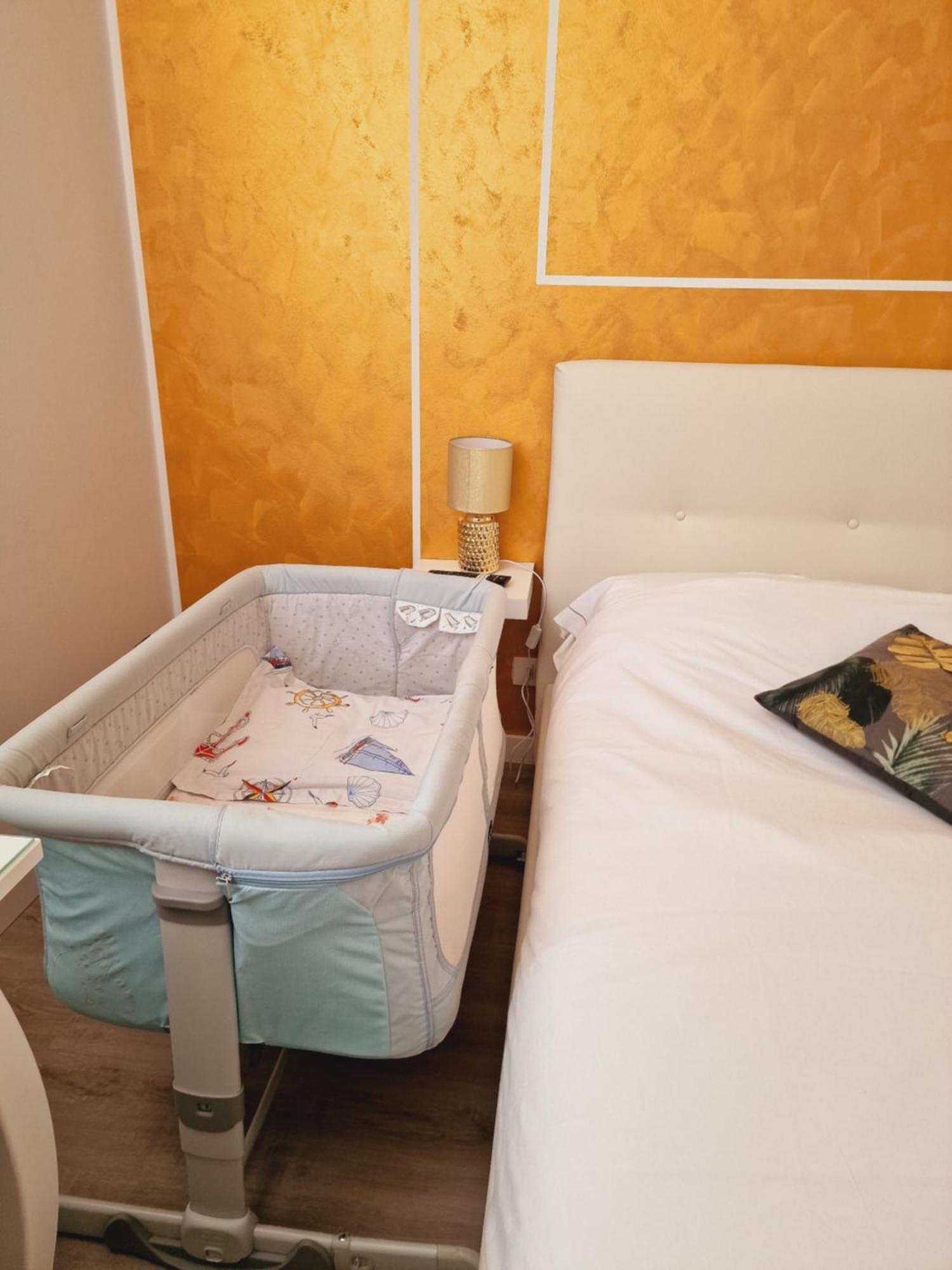פאדובה Isabel Apartaments Old Town מראה חיצוני תמונה